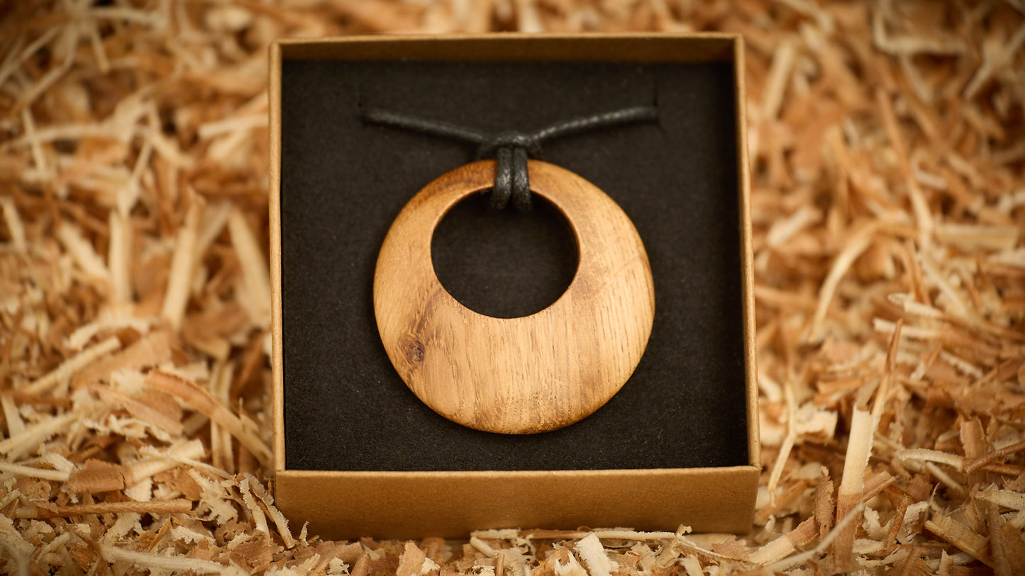 Wild Oak Pendant - Handmade Irish wooden jewellery - Hand sourced from Lough Gill Co Sligo