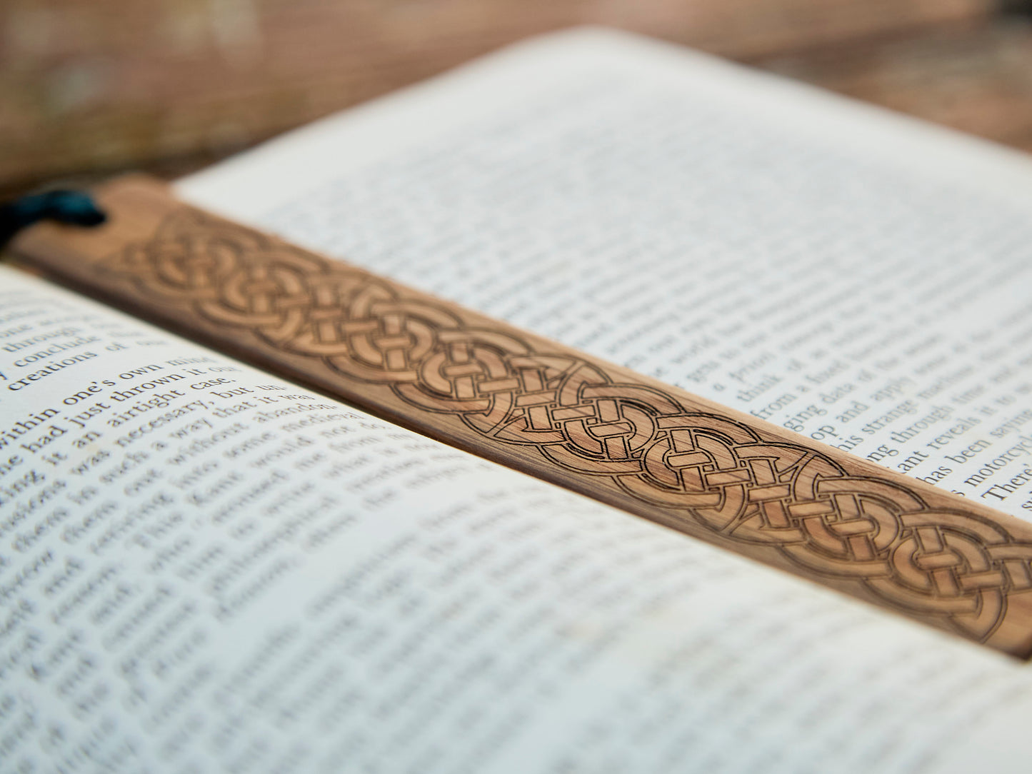 Celtic Knot Bookmark in Natural Oak Wood – Handmade Inspiring Celtic Gift - Made in Ireland